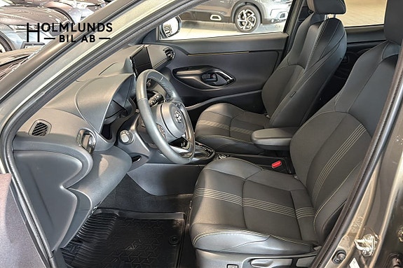 Toyota Yaris Cross 6 of 13