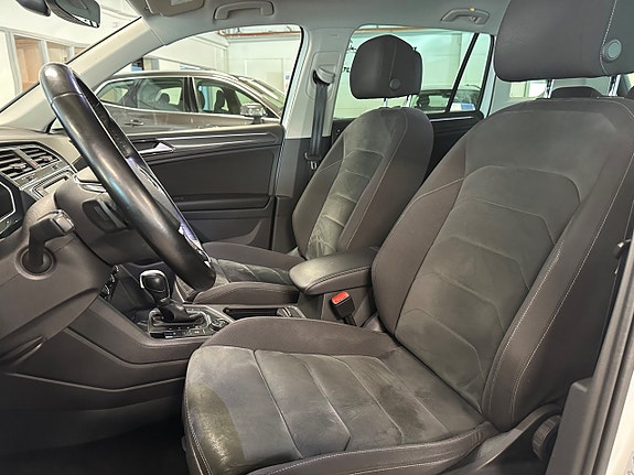 Volkswagen Tiguan 12 of 19