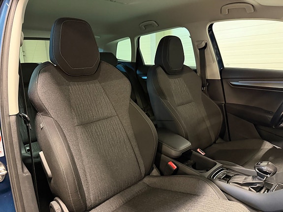Skoda Karoq 12 of 21