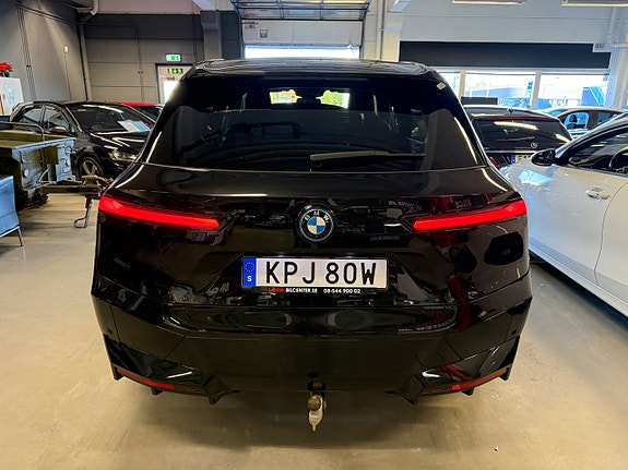BMW iX 7 of 30
