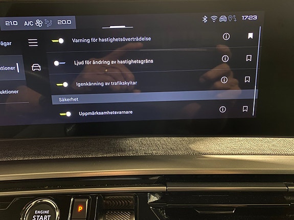 Peugeot 5008 17 of 23