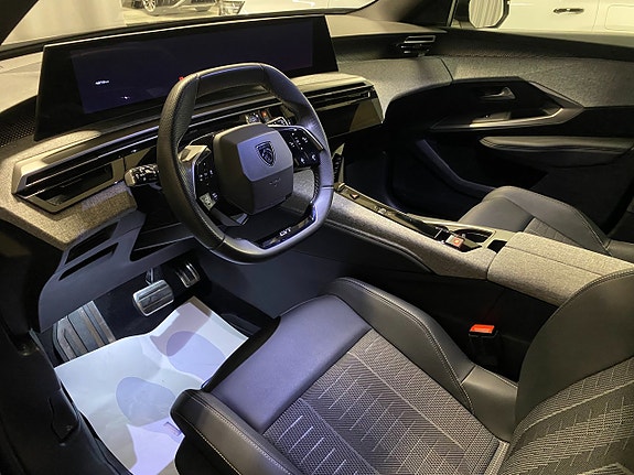 Peugeot 5008 12 of 23