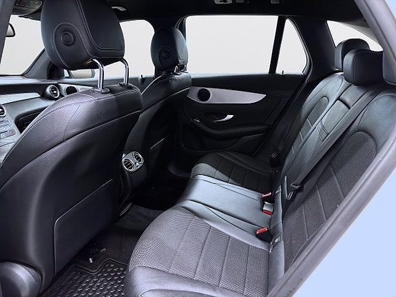 Mercedes-Benz GLC220 d 9 of 15