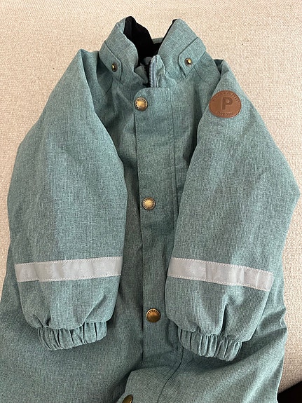 Product image 1 of 4