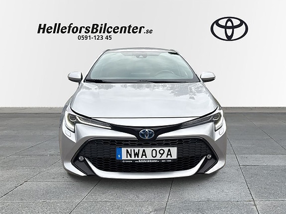 Toyota Corolla 5 of 22