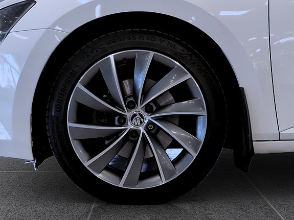 Skoda Superb 22 of 22