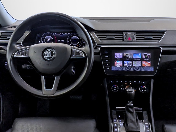 Skoda Superb 11 of 22