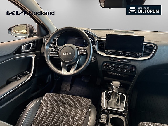 Kia XCeed 7 of 17