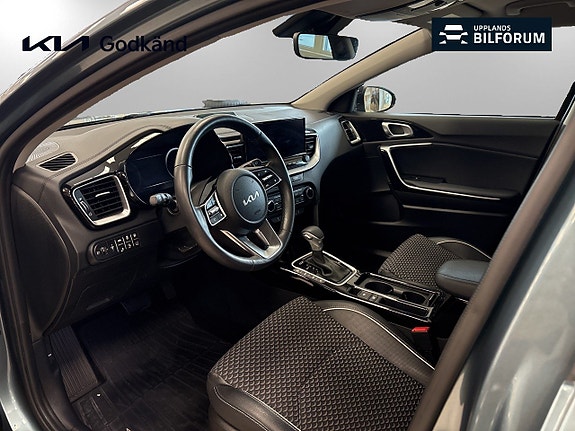 Kia XCeed 8 of 17