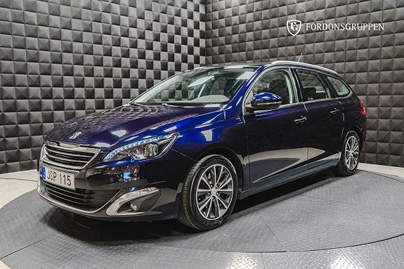 Peugeot 308 SW 10 of 21