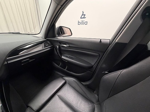 BMW 120d 19 of 21