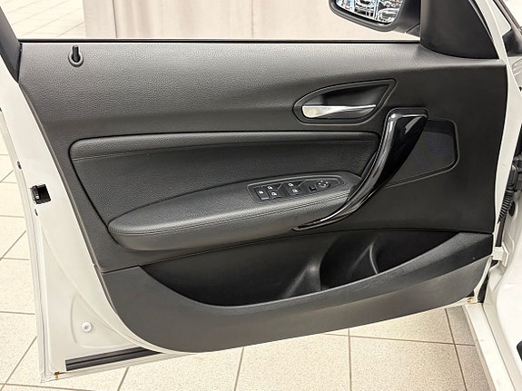 BMW 120d 5 of 21