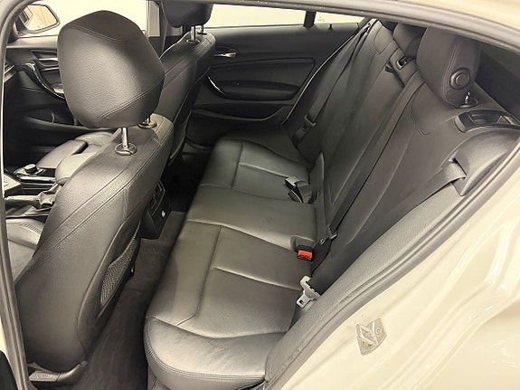 BMW 120d 17 of 21