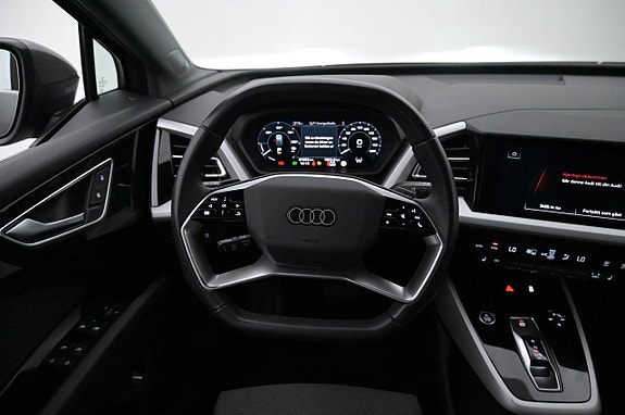 Audi Q4 e-tron 7 of 27