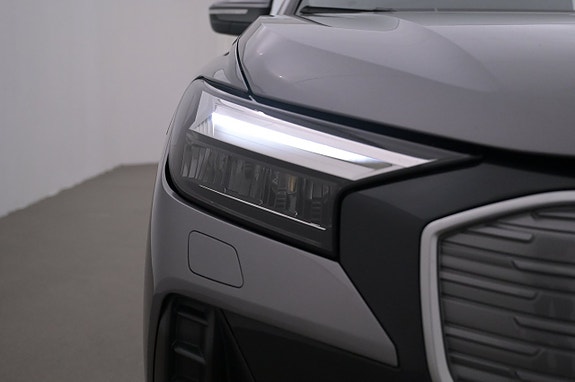 Audi Q4 e-tron 26 of 27