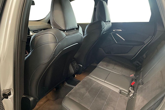 BMW X1 11 of 18