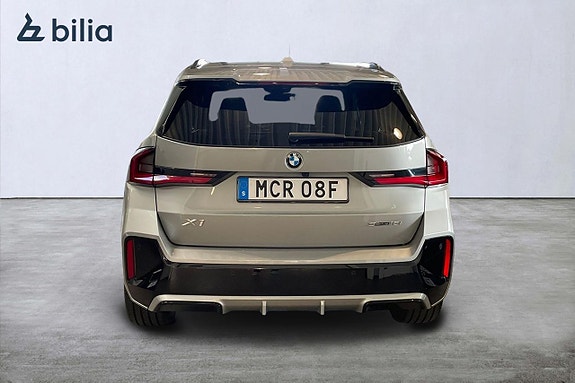BMW X1 4 of 18