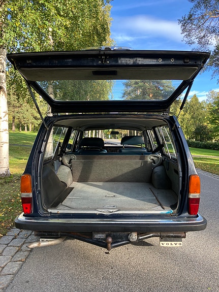 Volvo 145 6 of 10