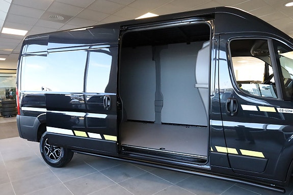 Opel Movano 10 of 23