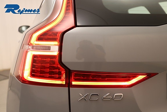Volvo XC60 15 of 24