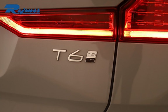 Volvo XC60 17 of 24