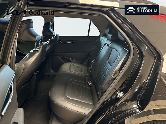 Kia Niro 9 of 16