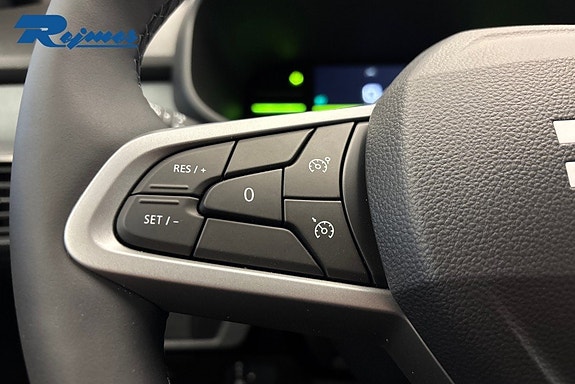 Dacia Sandero 9 of 17