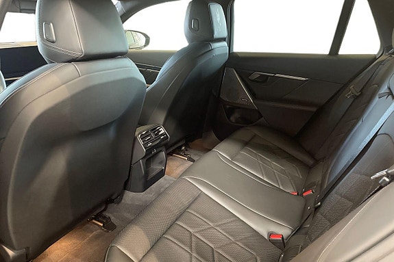 BMW 530e 7 of 18