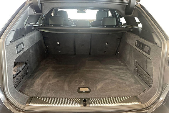 BMW 530e 10 of 18