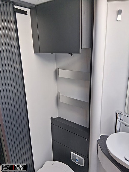 Adria Compact Select DL / Automat 14 of 21