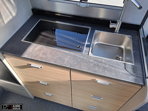 Adria Compact Select DL / Automat 8 of 21