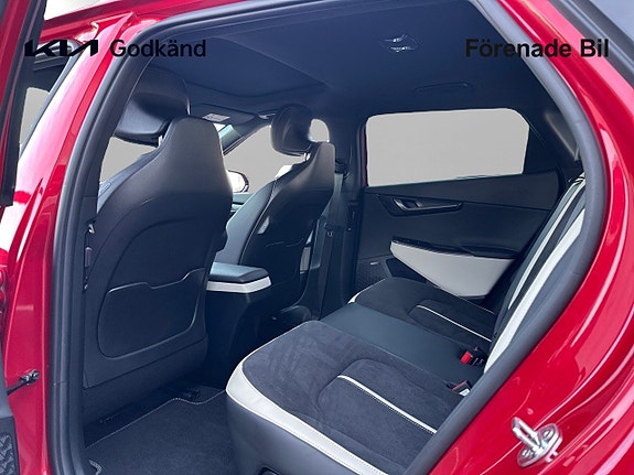 Kia EV6 9 of 19