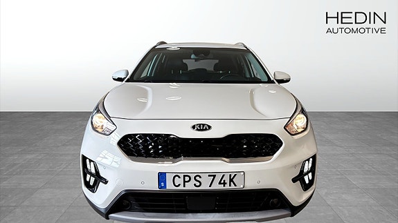 Kia Niro 8 of 12