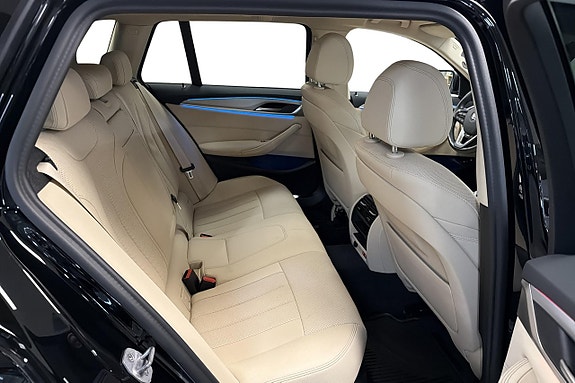 BMW 530e 13 of 22
