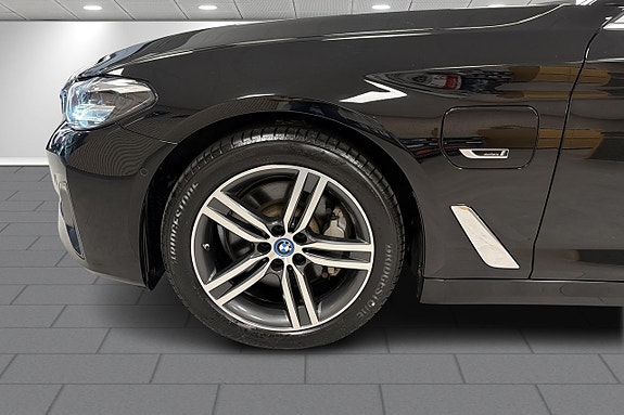 BMW 530e 9 of 22