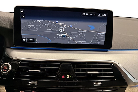 BMW 530e 16 of 22