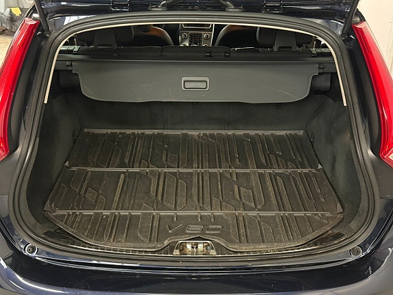 Volvo V60 14 of 14