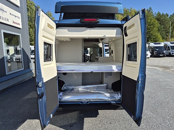 Westfalia Columbus 540D Pop-up Premium 150 Ah litium, 300 W solcell, automat, dieselvärme 23 of 26