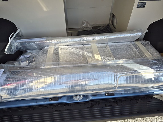 Westfalia Columbus 540D Pop-up Premium 150 Ah litium, 300 W solcell, automat, dieselvärme 25 of 26