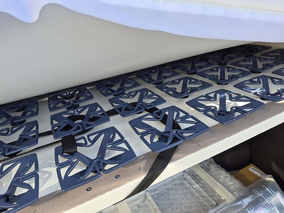 Westfalia Columbus 540D Pop-up Premium 150 Ah litium, 300 W solcell, automat, dieselvärme 26 of 26
