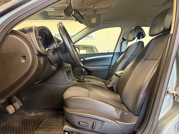 Saab 9-3 5 of 12