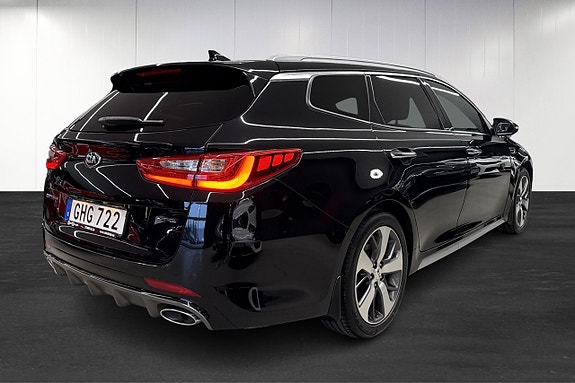 Kia Optima 4 of 12