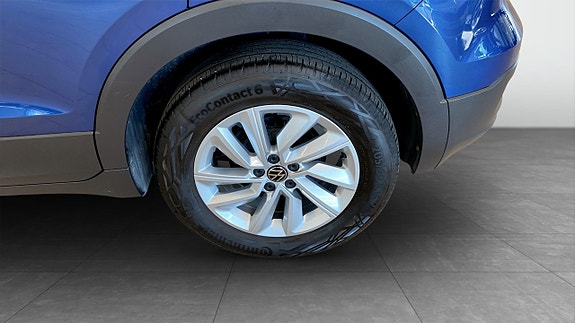Volkswagen T-Cross 6 of 13