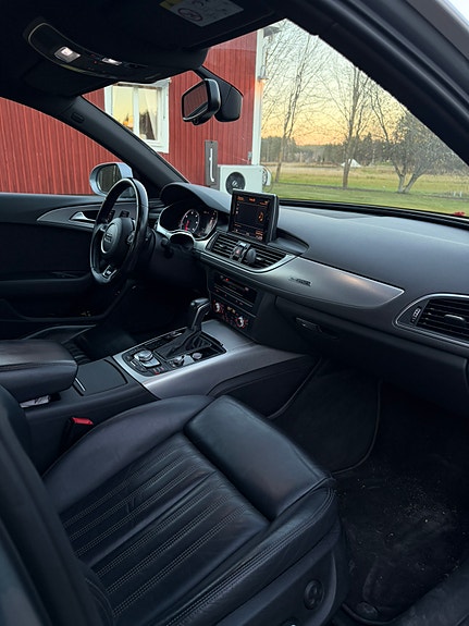 Audi A6 allroad 3 of 5