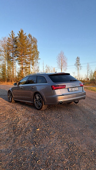 Audi A6 allroad 2 of 5