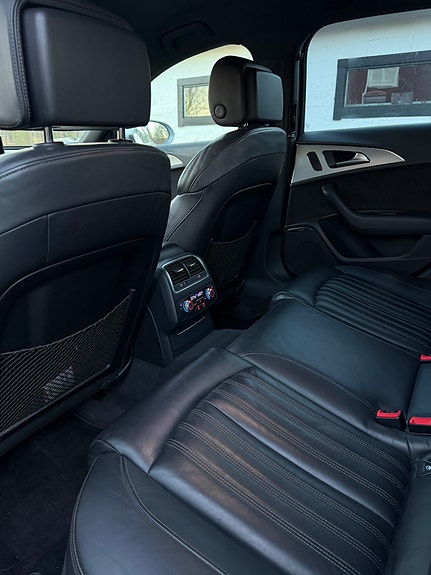 Audi A6 allroad 4 of 5