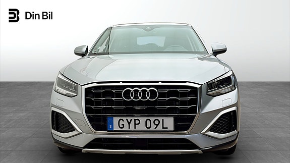 Audi Q2 4 of 12