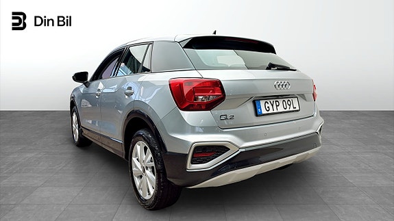 Audi Q2 3 of 12