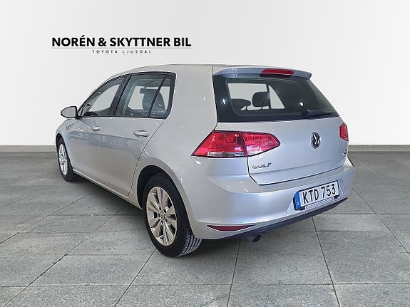 Volkswagen Golf I 2 of 10