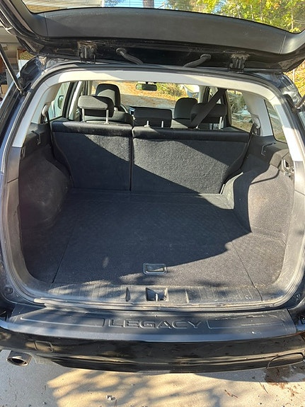 Subaru Legacy 4 of 7